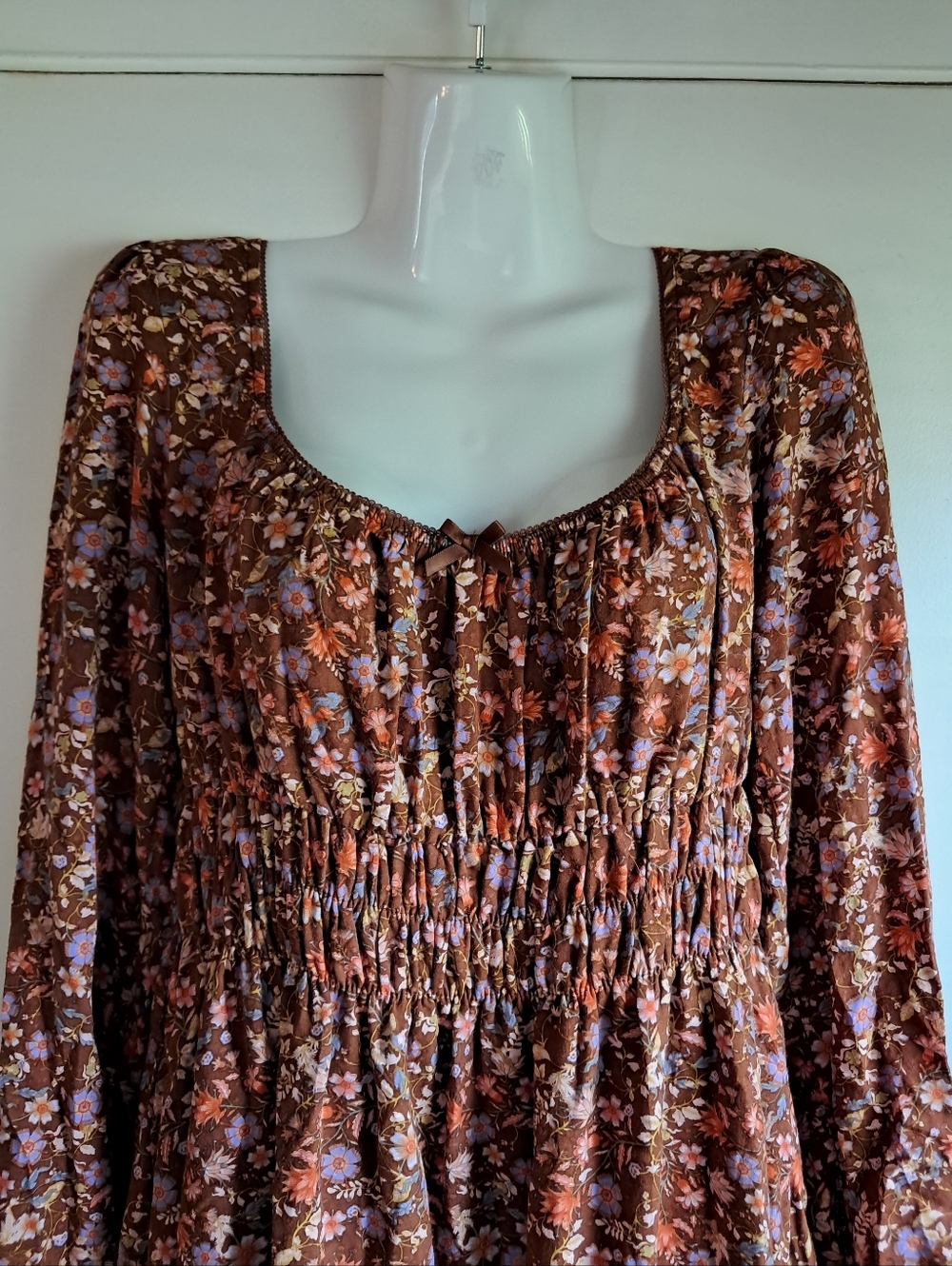 Oak & Trellis Brown Floral Peasant Dress - Picture 2 of 5